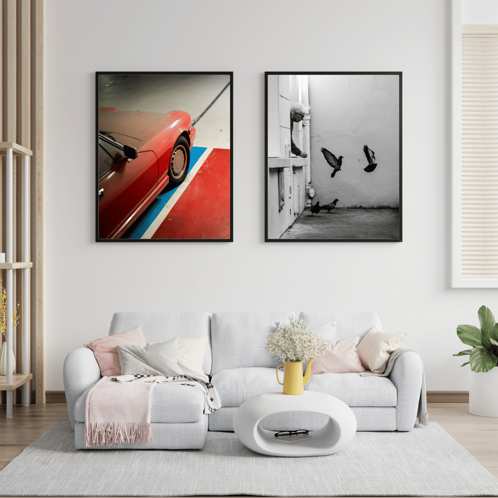 Catégorie de posters de photographie en noir et blanc, mettant en avant l'esthétique intemporelle des voitures. Découvrez ces superbes créations artistiques d'automobiles sur La Boutique du Poster Français.