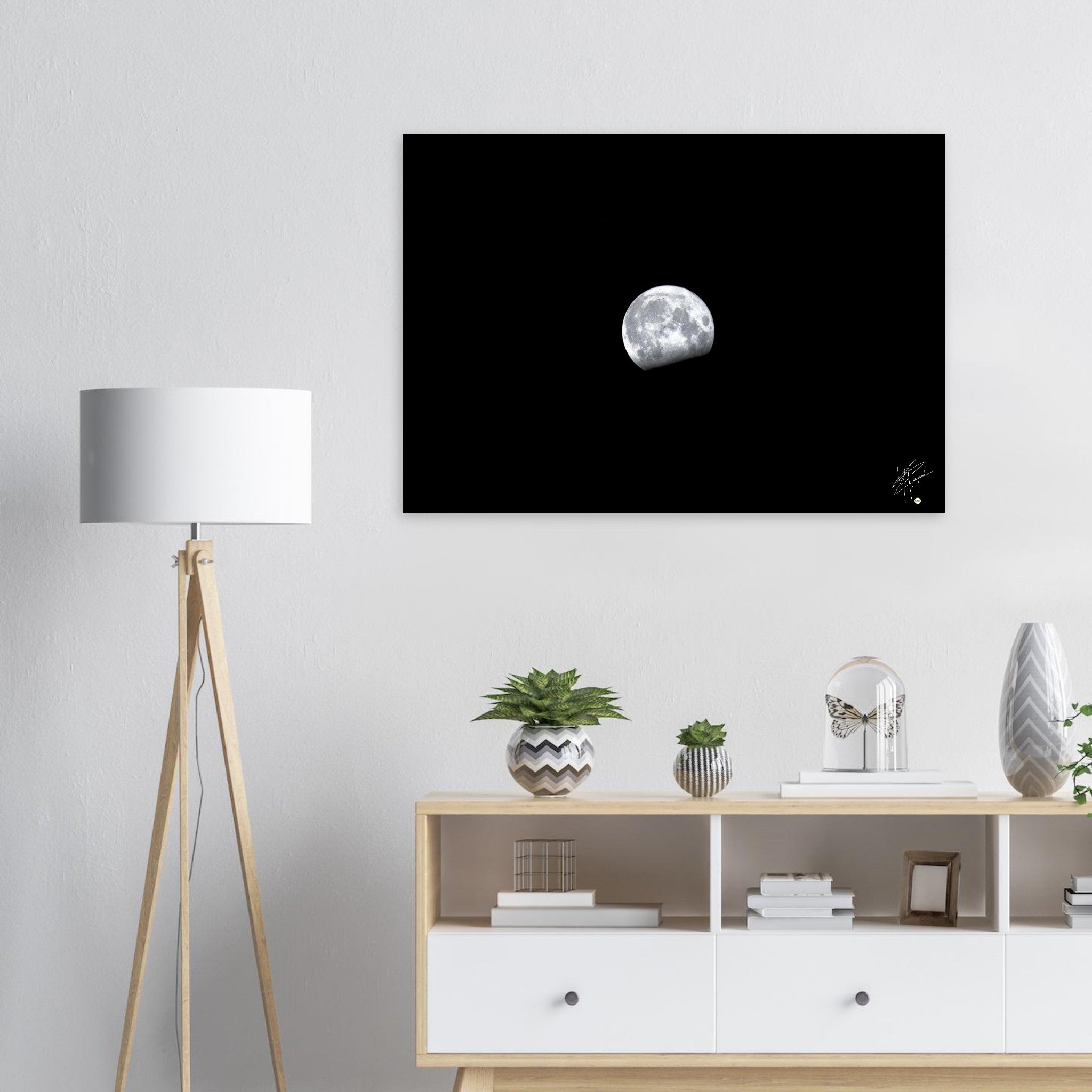 Image détaillée de la Lune, imprimée sur un tableau en aluminium DIBOND® haut de gamme, mettant en évidence chaque cratère et aspect de notre satellite naturel.