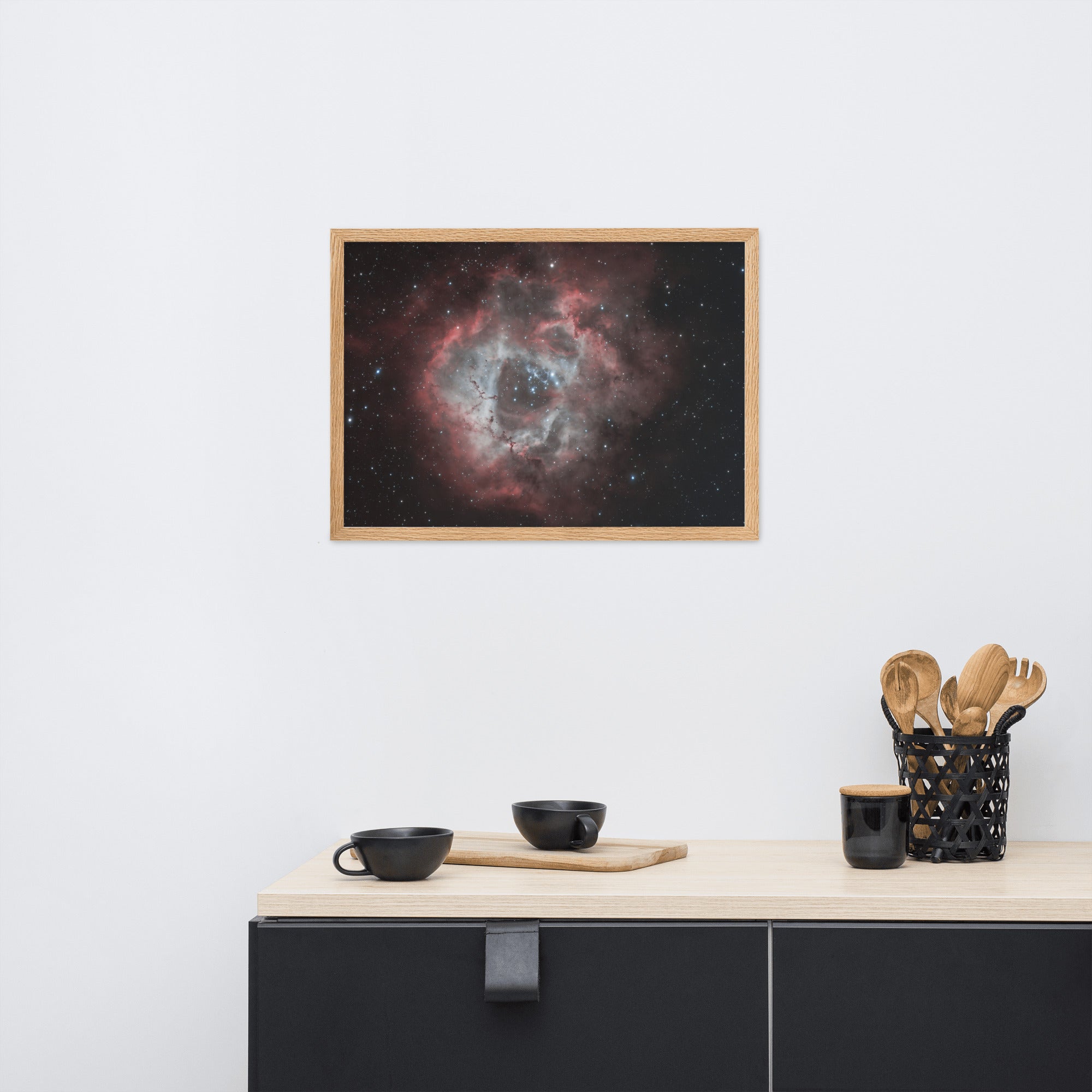 Affiche de la 'Nébuleuse de la Rosette', une image stellaire spectaculaire capturée par Adrien Louraco, présentant des gaz colorés et des étoiles dans une composition astrale enchanteresse, destinée à être un élément de décoration murale captivant.