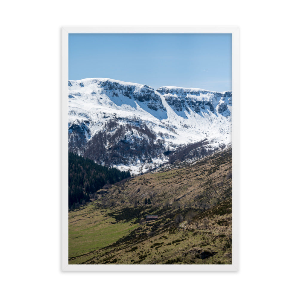 Poster d'un paysage magnifique du Cantal en France.