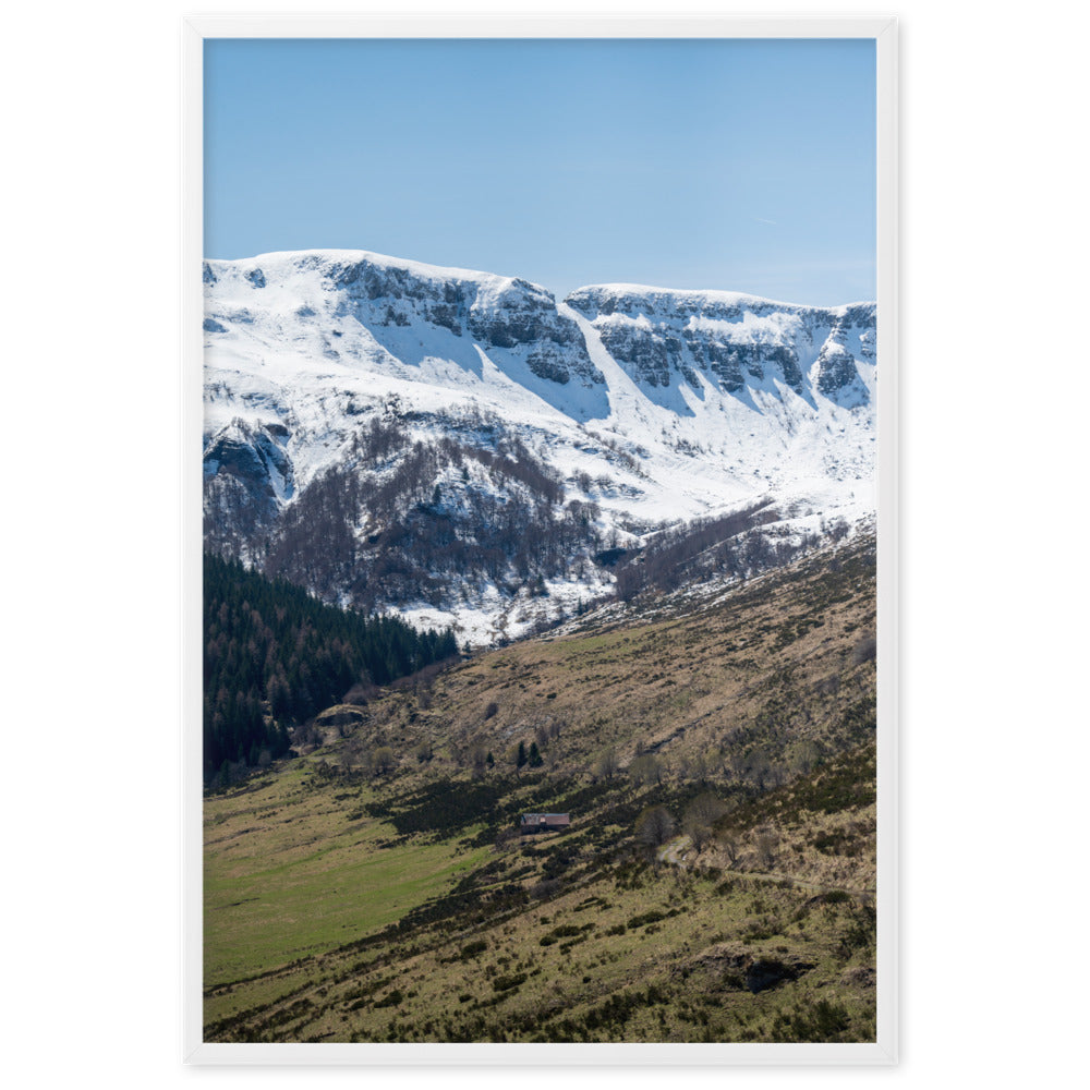 Poster d'un paysage magnifique du Cantal en France.