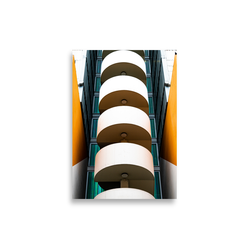 Poster de photographie "Tourbillon", présentant un escalier d'architecture moderne conçu par Jean-Claude Jallat et Michel Proux.