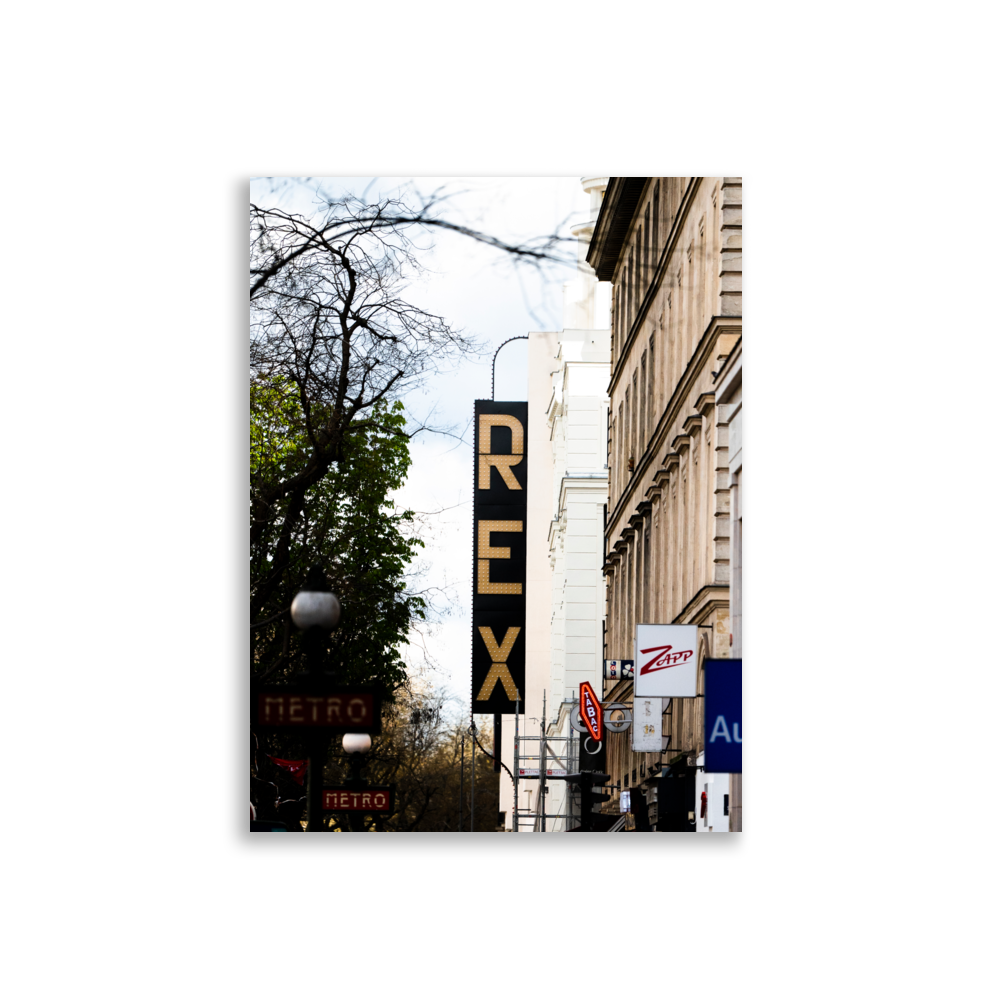 Poster - Le Grand Rex Paris – Photographie de Paris – Poster photographie, photographie murale et des posters muraux unique au monde. La boutique de posters créée par Yann Peccard un Photographe français.