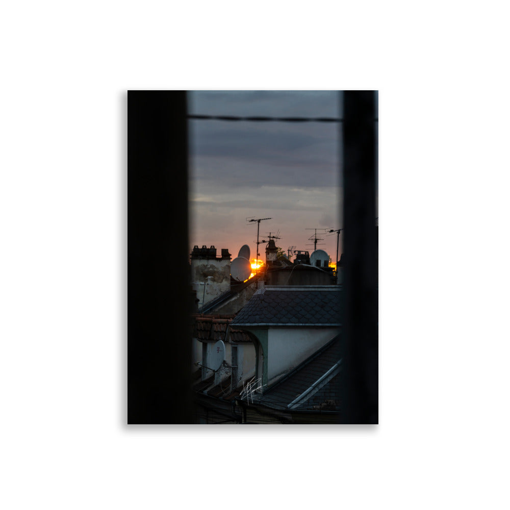 Photographie d'un coucher de soleil depuis Villeneuve-Saint-Georges, évoquant la paix, la sérénité et la beauté naturelle.