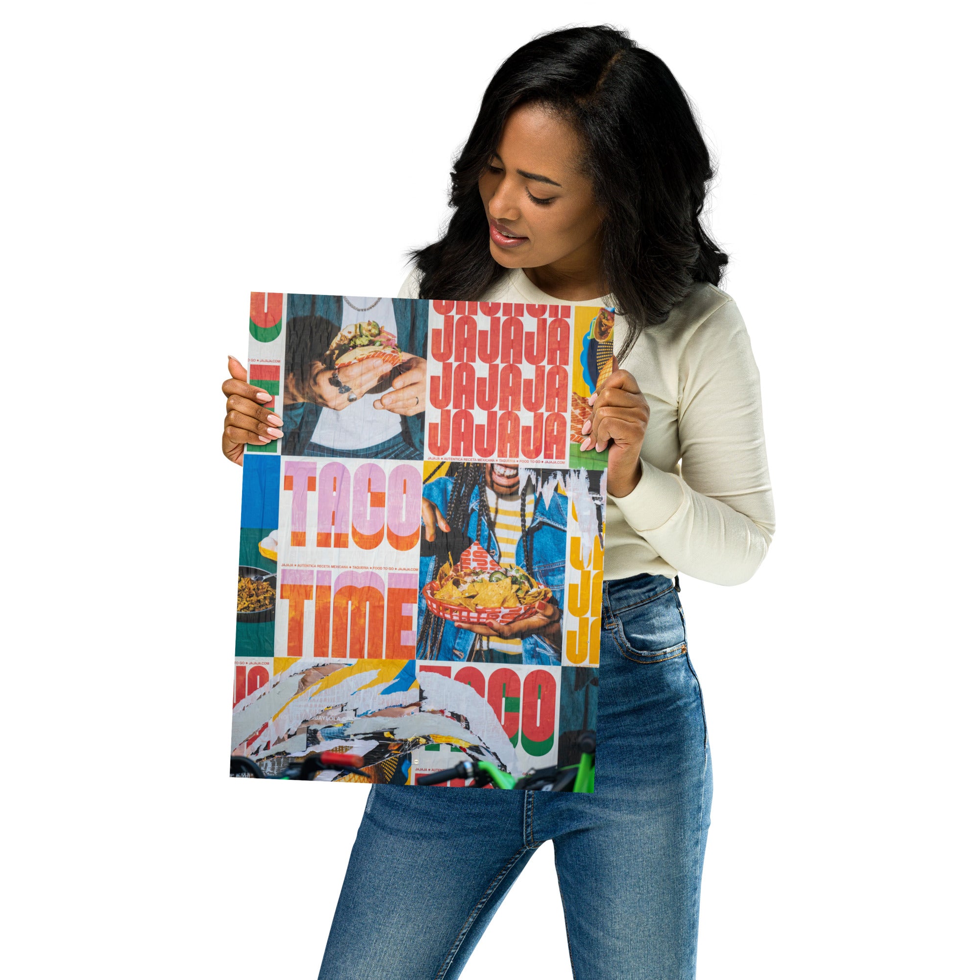 Photographie en couleur 'Jajaja', affichant des publicités animées pour 'Tacos Time' avec des images de tacos et de tortillas chips.