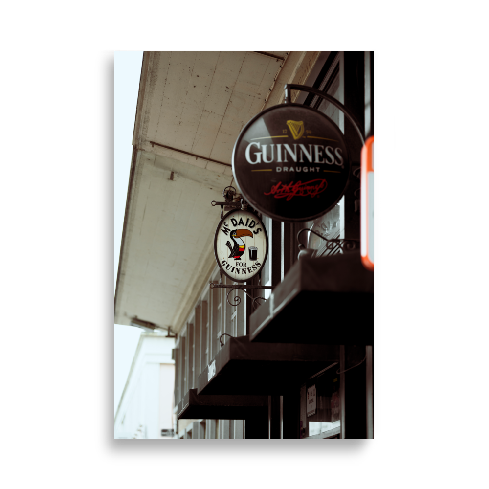 Poster de l'enseigne Mc Daid's for Guinness au Havre.