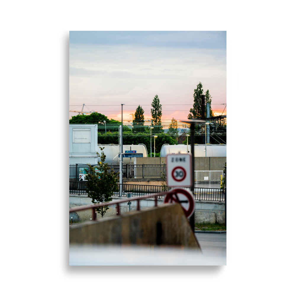 Gare de Villeneuve Saint Georges au coucher du soleil
