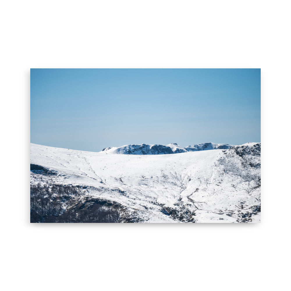  Montagnes du Cantal N15 - Paysage magnifique des montagnes enneigées - La Boutique du Poster