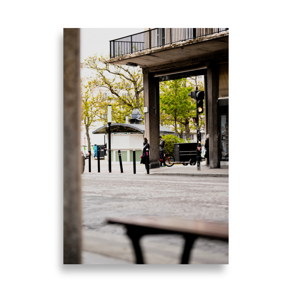 Poster de photographie de rue "Le Havre N03", capturant un moment unique de la vie urbaine au Havre.