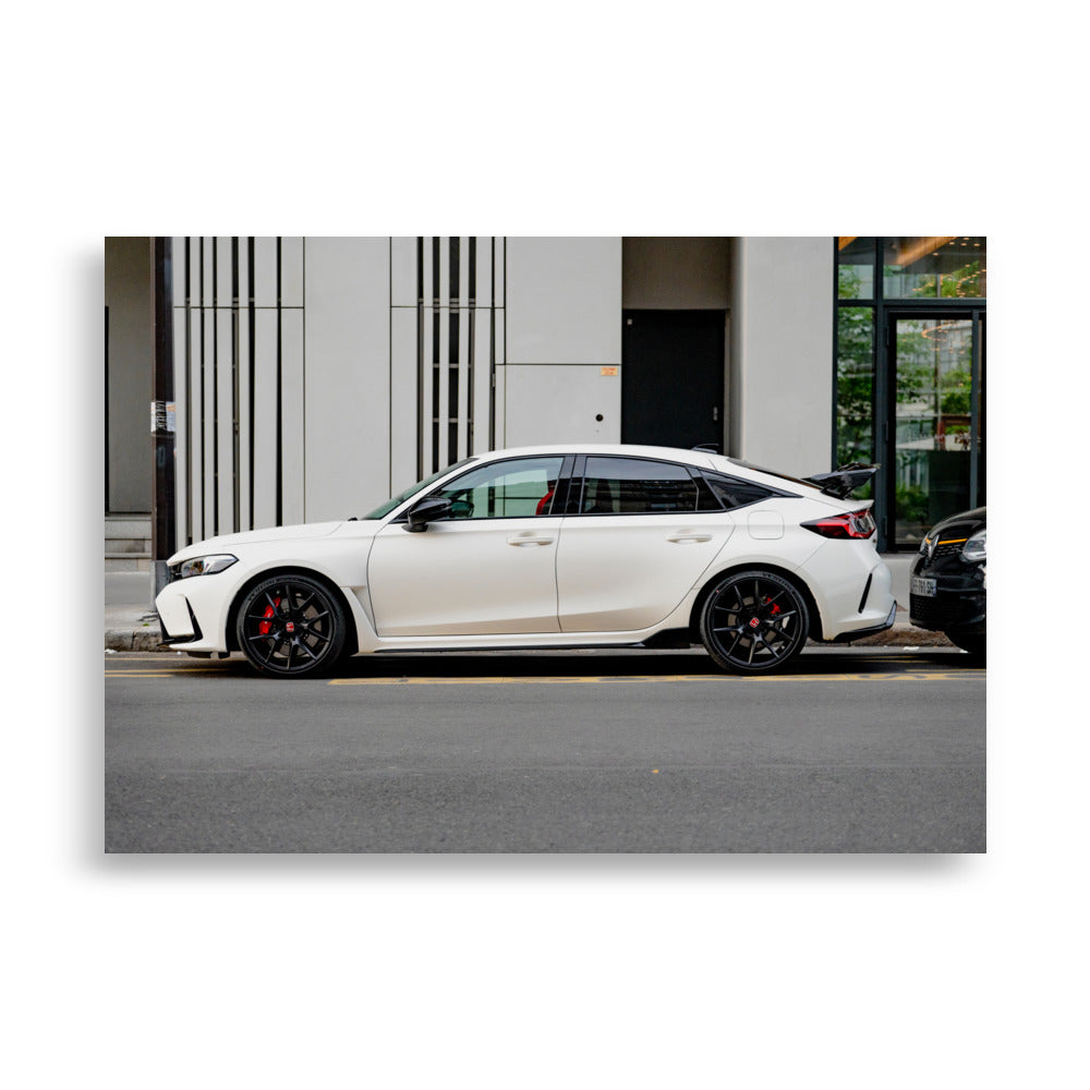 Poster 'Honda Civic 10 Type R' mettant en scène une voiture de sport Honda Civic Type R dans la rue