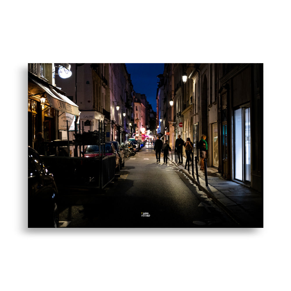 Poster de Photographie de rue à Paris la nuit pour votre décoration intérieure