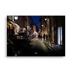 Poster de Photographie de rue à Paris la nuit pour votre décoration intérieure