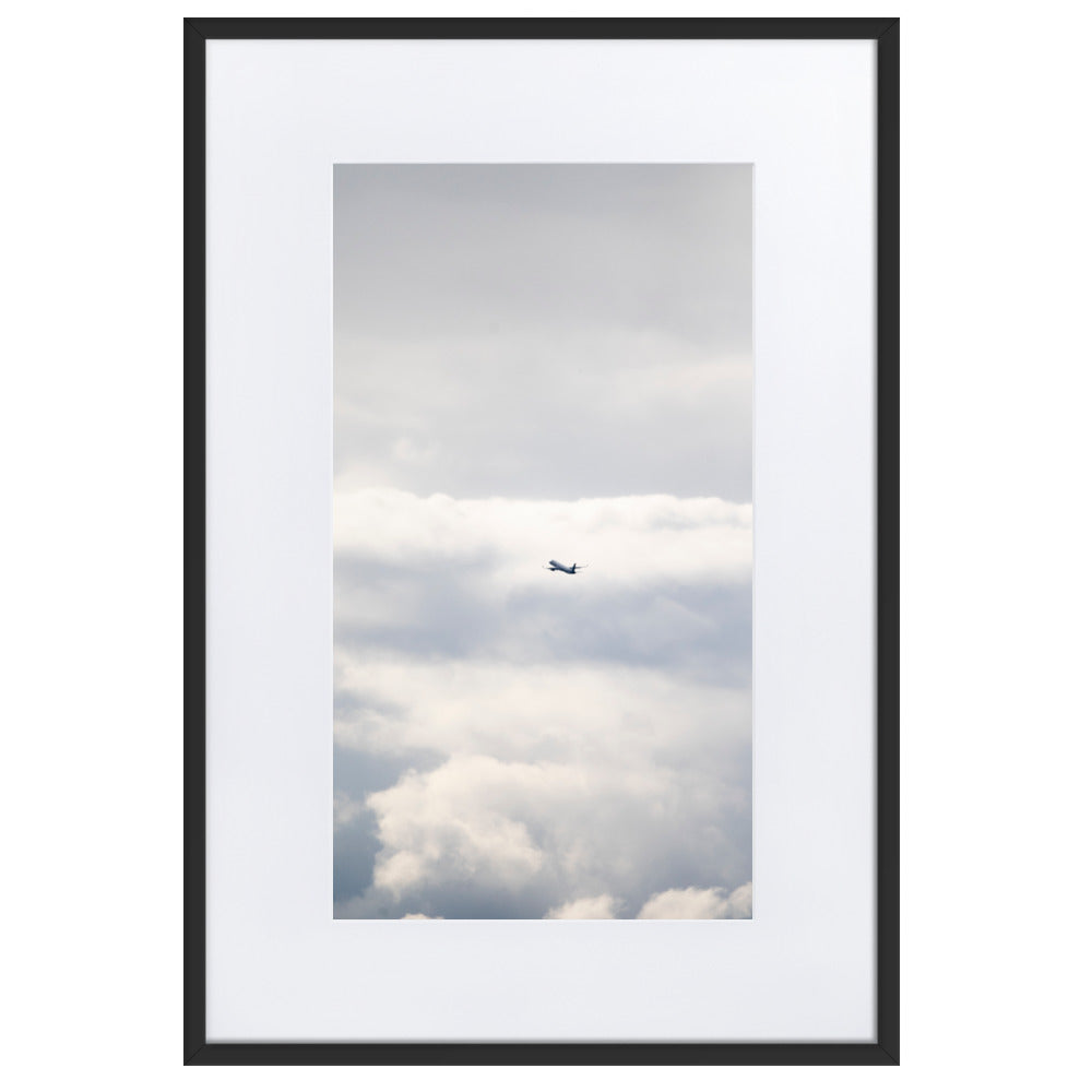 Nuages N22 - Photographie captivante des nuages avec un avion de ligne - La Boutique du Poster Français