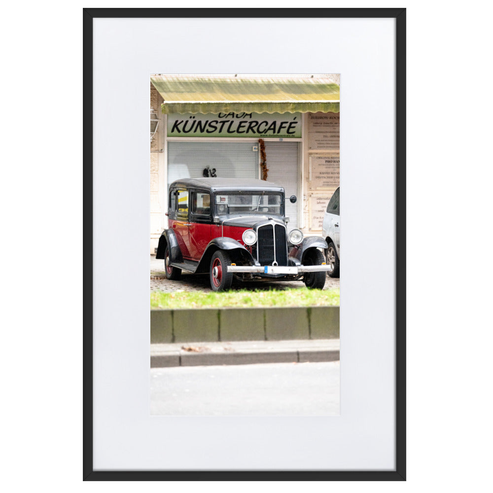 Poster 'Renault Monaquatre' présentant une photographie de la voiture classique Renault Monaquatre.