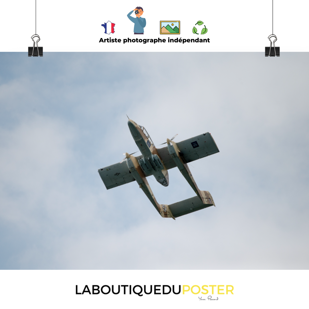 Poster mural - Ov-10 bronco – Photographie d'avion de guerre – Poster photo, poster XXL, photographie murale et des posters muraux unique au monde. La boutique de posters créée par Yann Peccard un Photographe français.