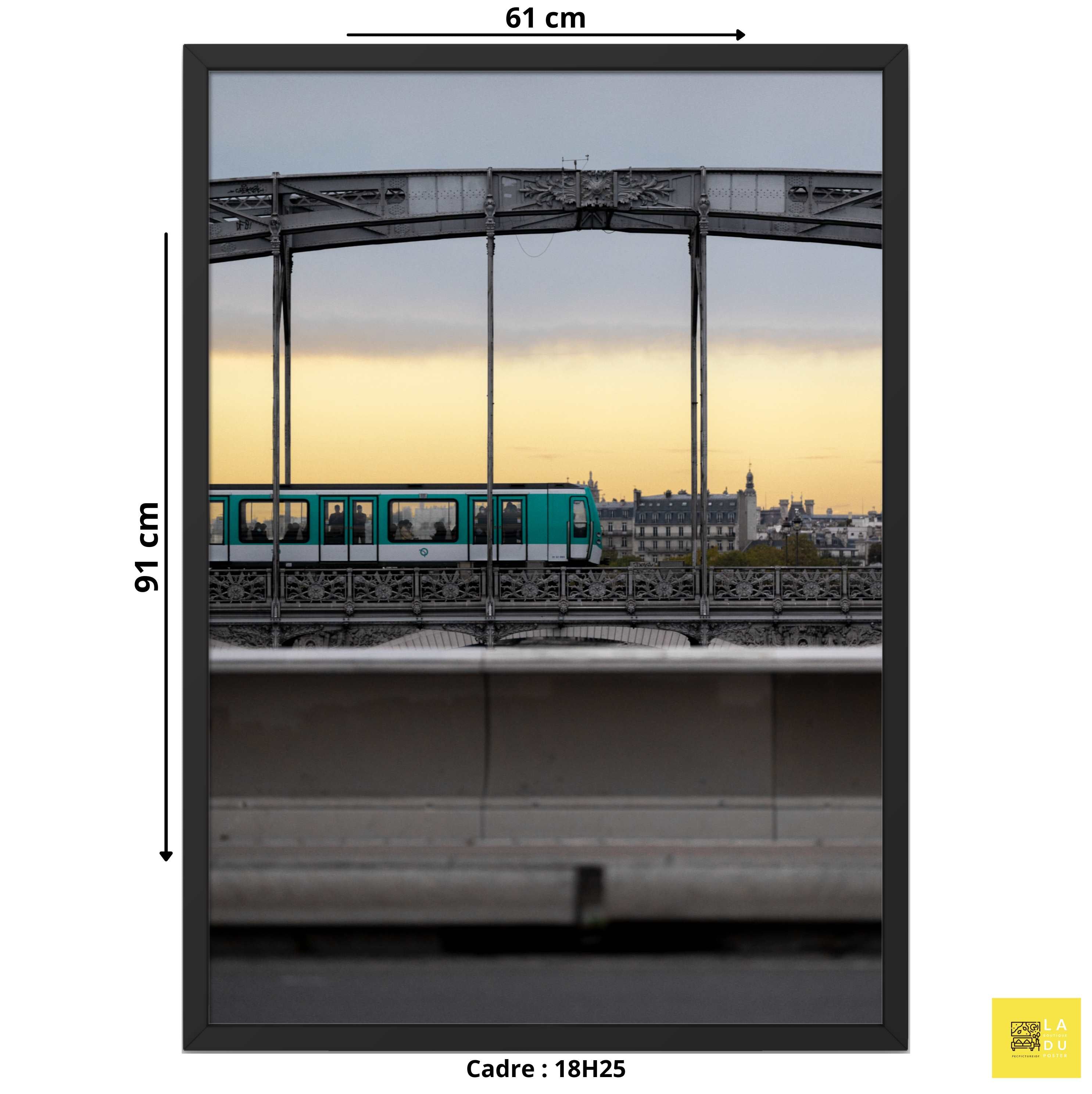 Cadre 61x91 61 x 91 cm Paris - Métro - coucher de soleil - pont Poster XXL 70x100 70 x 100 cm 61x91 61 x 91 cm 50x70 50 x 70 cm UN PHOTOGRAPHE, une bibliothèque de photos unique au monde. Streetphotographer français photographe de rue français pour des images exclusives. Pecpicture La Boutique Du Poster Posters et affiches, Cadres photo, Poster personnalisé