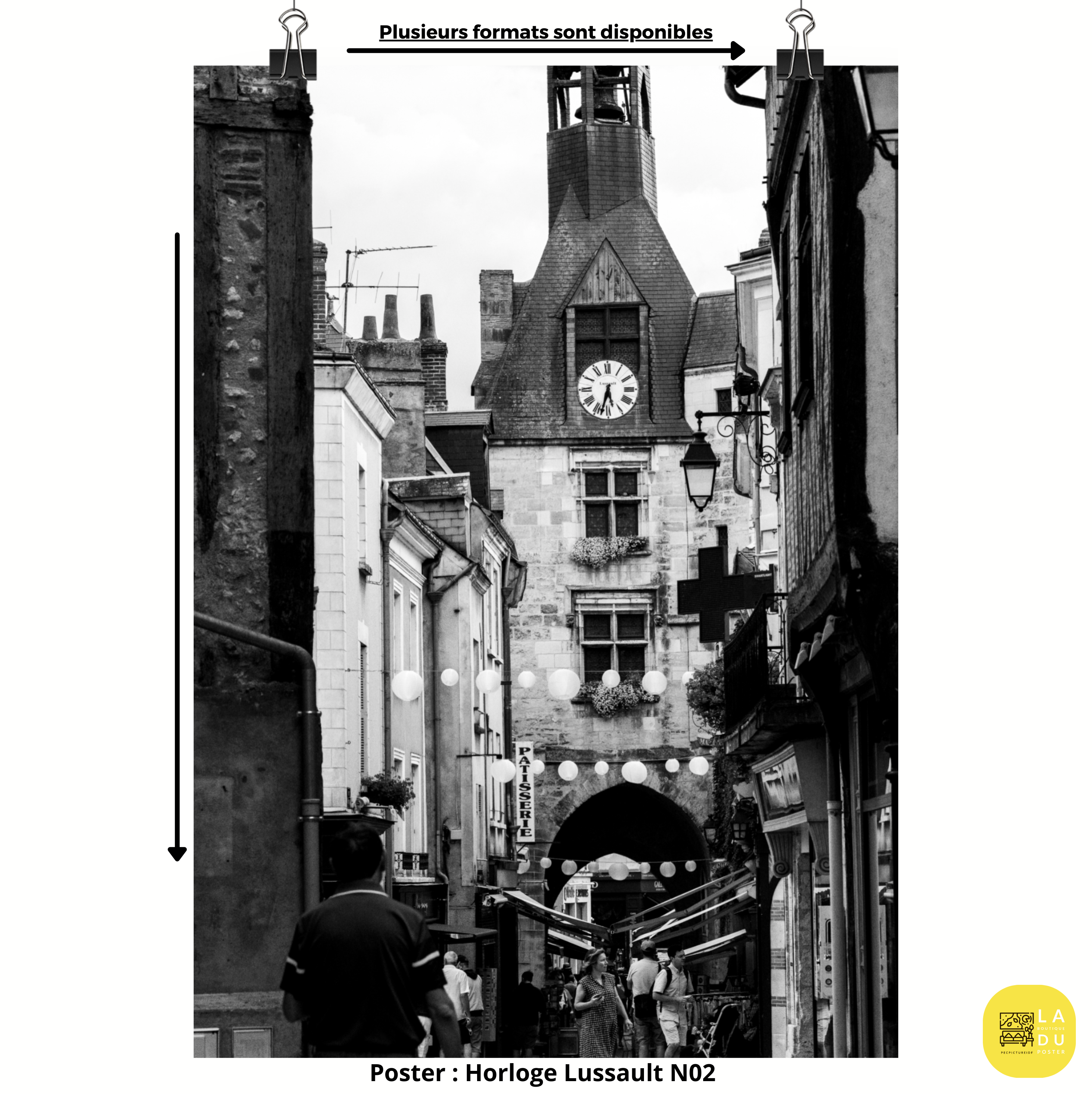 Poster mural - Horloge Lussault N02 – Photographie en Noir et blanc – Poster photo, poster XXL, Photo d’art, photographie murale et des posters muraux des photographies de rue unique au monde. La boutique de posters créée par un Photographe français.