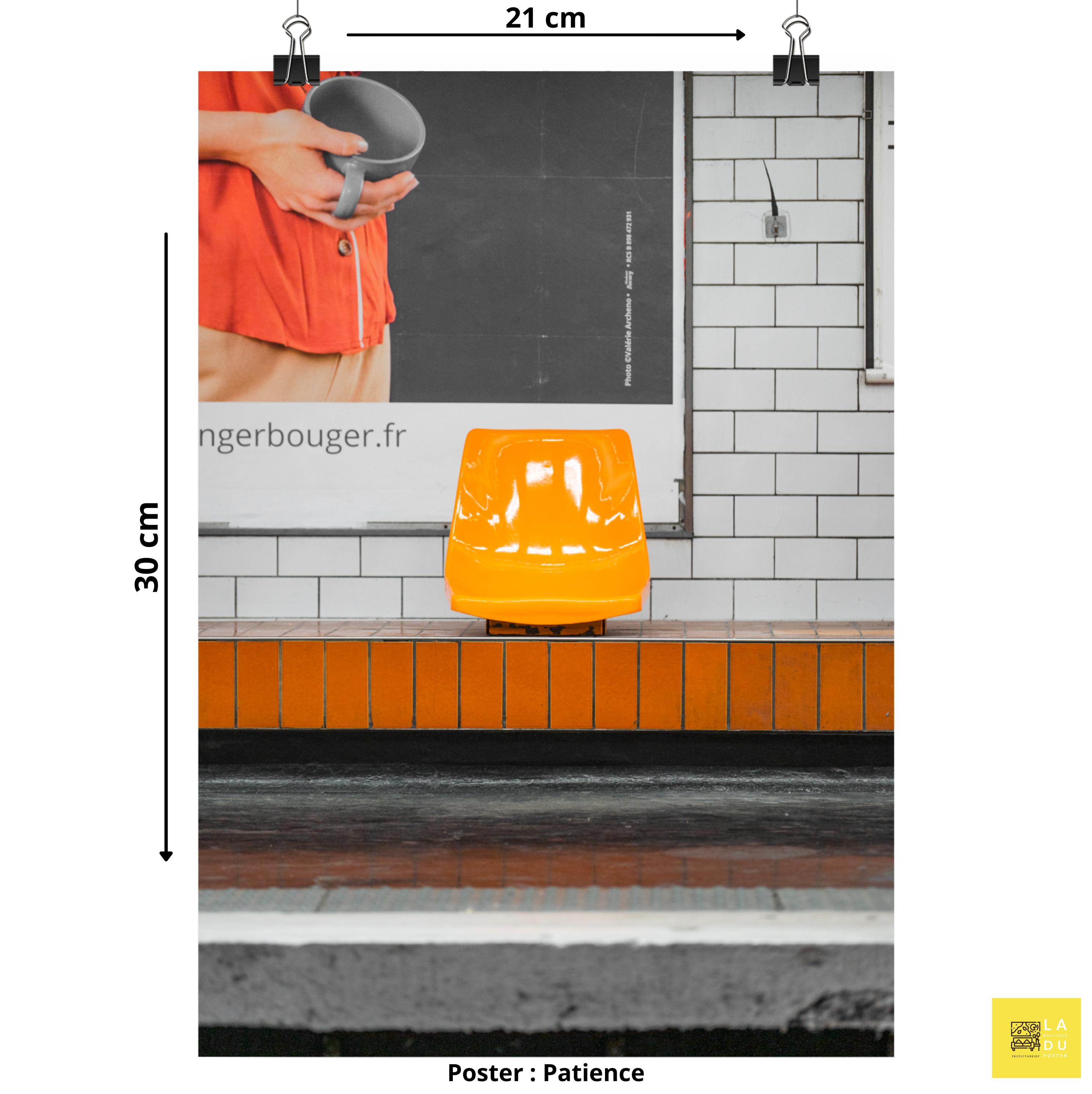 Siège orange du métro parisien - Poster - La boutique du poster Français