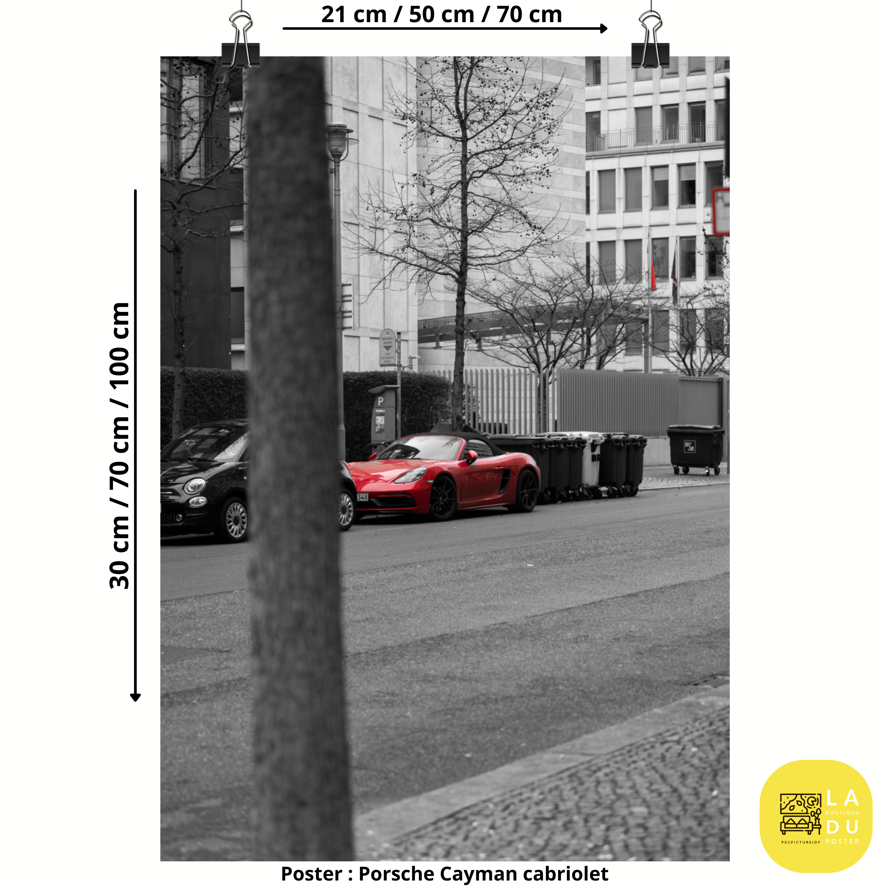 Poster mural - Porsche Cayman rouge – Photographie de voiture de sport – Poster photo, poster XXL, photographie murale et des posters muraux unique au monde. La boutique de posters créée par Yann Peccard un Photographe français.