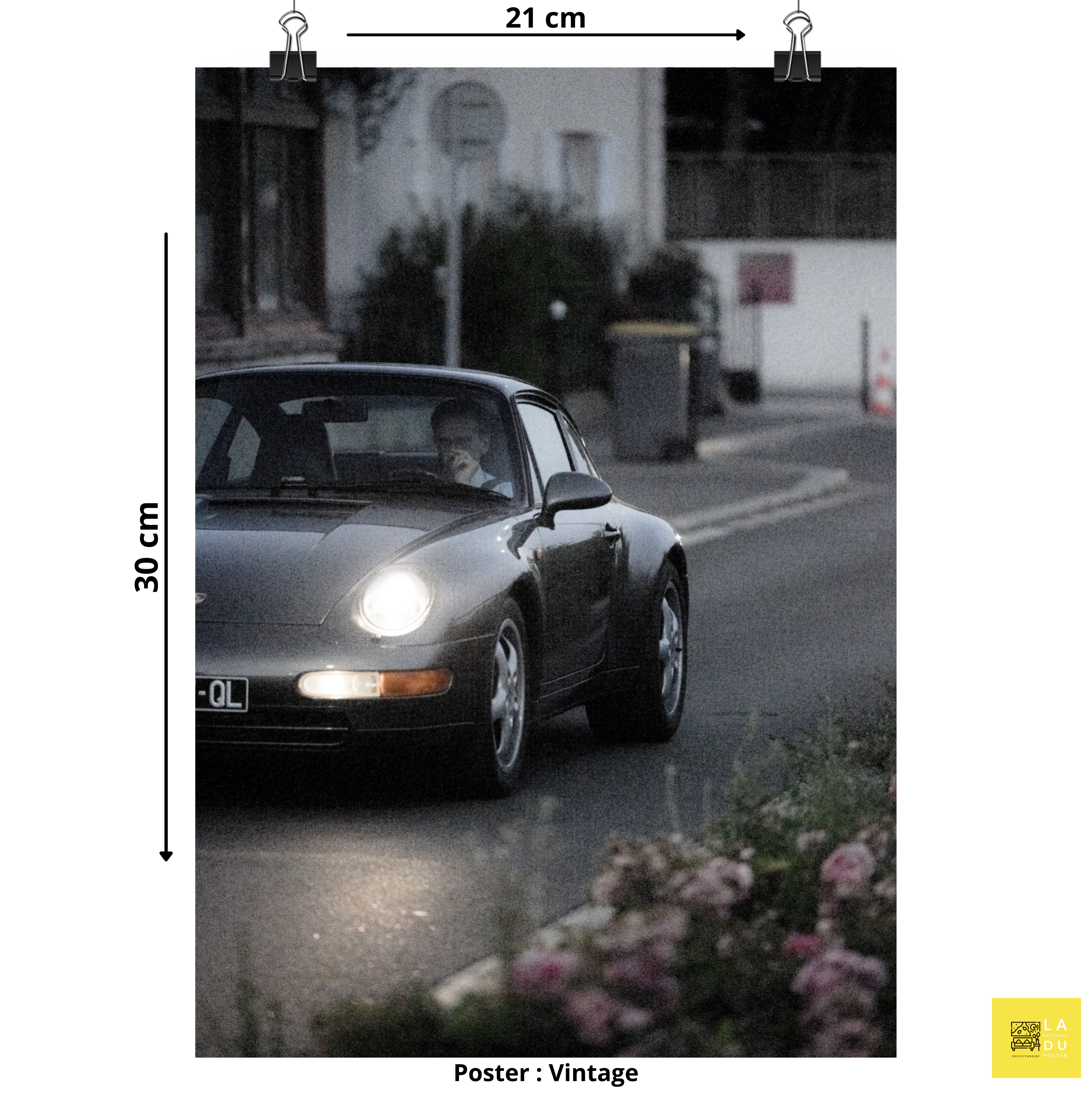 Poster mural - Porsche 911 (993) – Photographie de voiture – Poster photo, poster XXL, photographie murale et des posters muraux unique au monde. La boutique de posters créée par Yann Peccard un Photographe français.