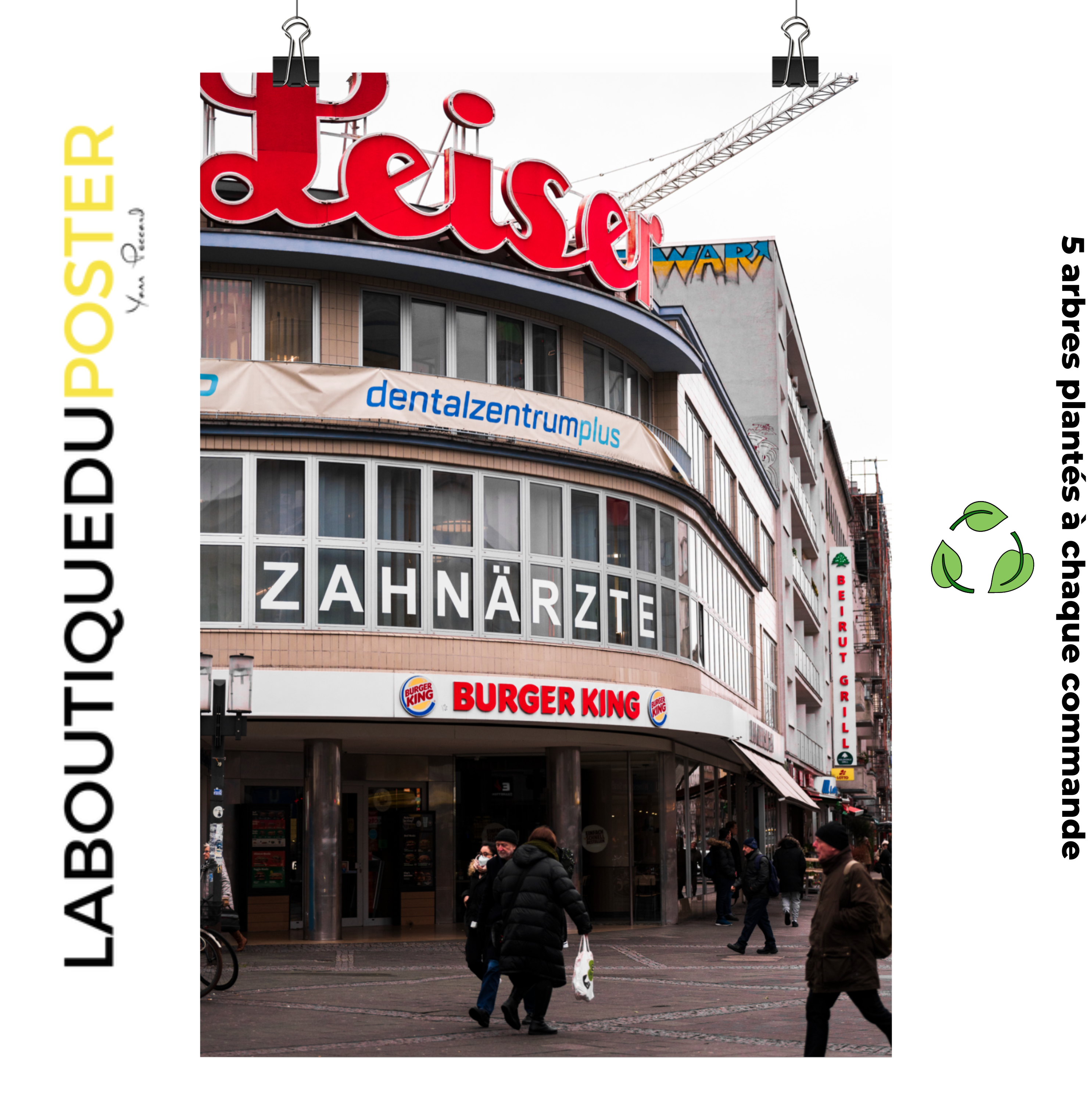 Poster mural - Leiser wilmersdorfer – Photographie de rue à Berlin – Poster photo, poster XXL, Photo d’art, photographie murale et des posters muraux des photographies de rue unique au monde. La boutique de posters créée par un Photographe français.