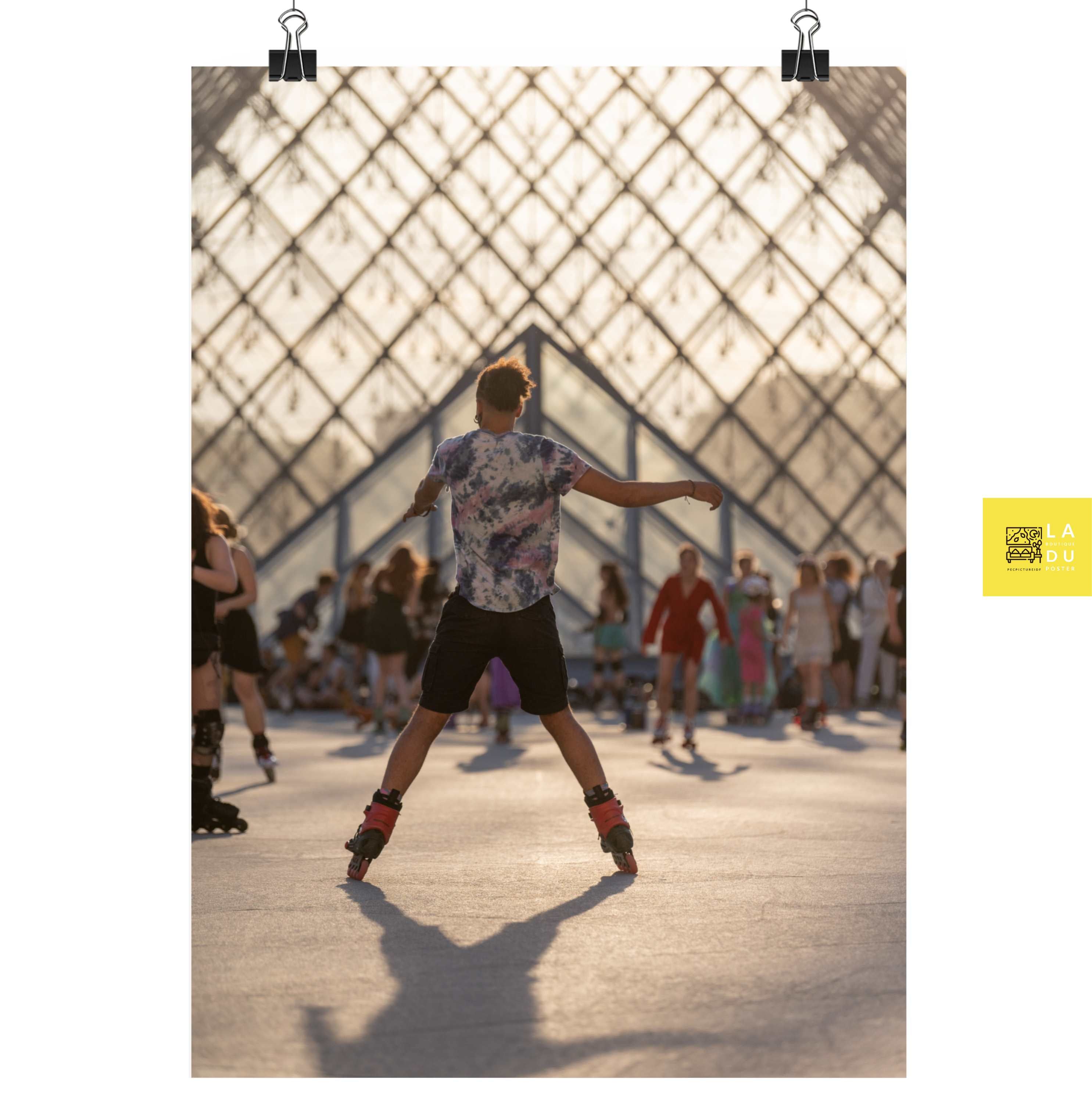 Un acrobate sur des rollers - Poster - La boutique du poster Français