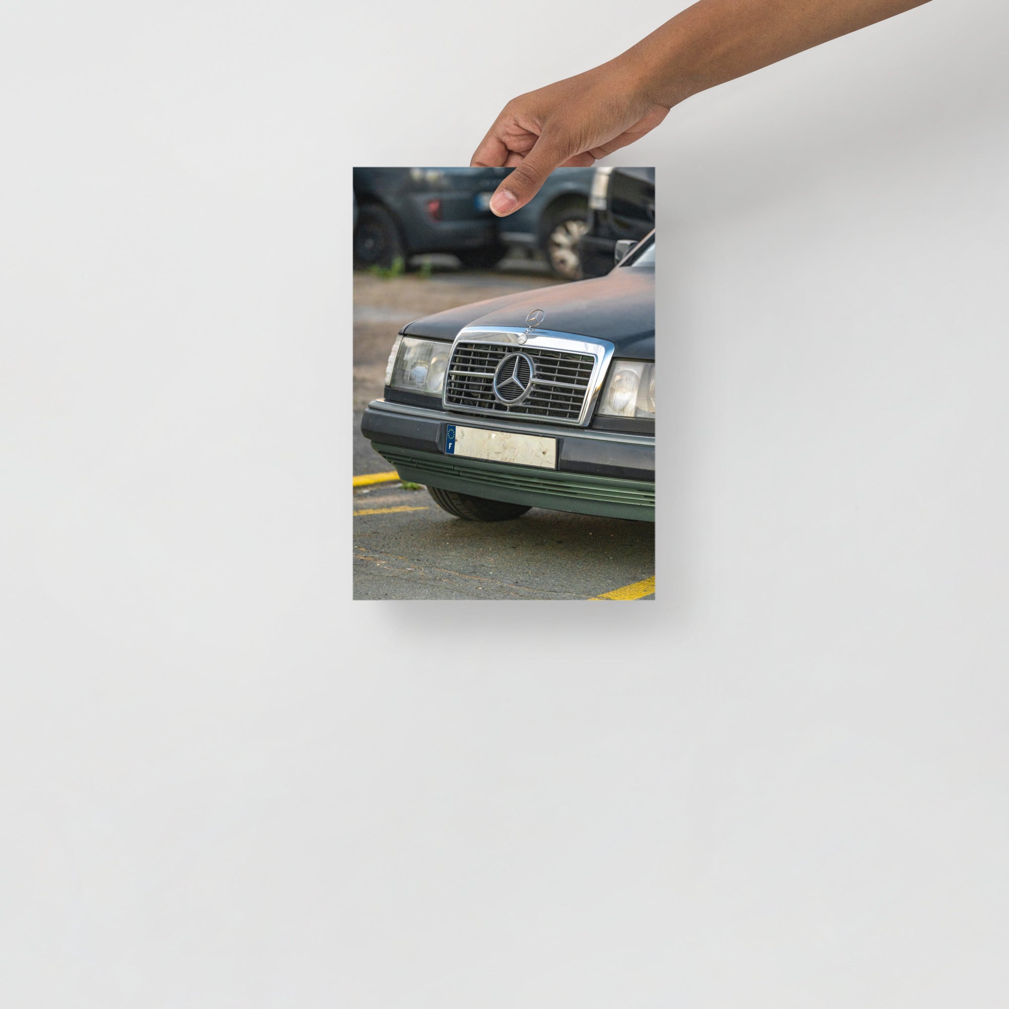 Poster mural - Mercedes Benz vintage – Photographie de vielle voiture – Poster photo, poster XXL, photographie murale et des posters muraux unique au monde. La boutique de posters créée par Yann Peccard un Photographe français.