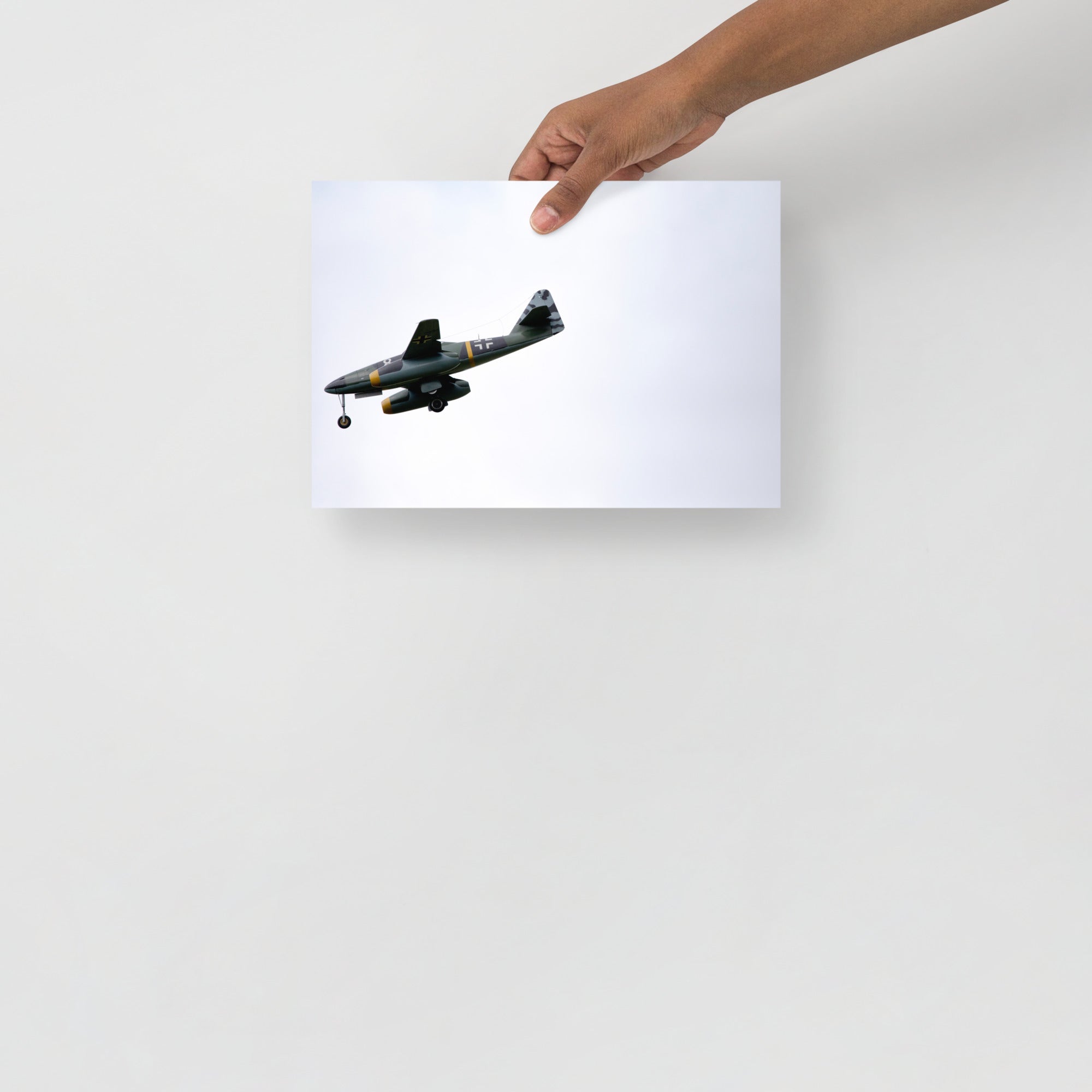 Poster mural - Messerschmitt me N02 – Photographie d'avion – Poster photo, poster XXL, photographie murale et des posters muraux unique au monde. La boutique de posters créée par Yann Peccard un Photographe français.