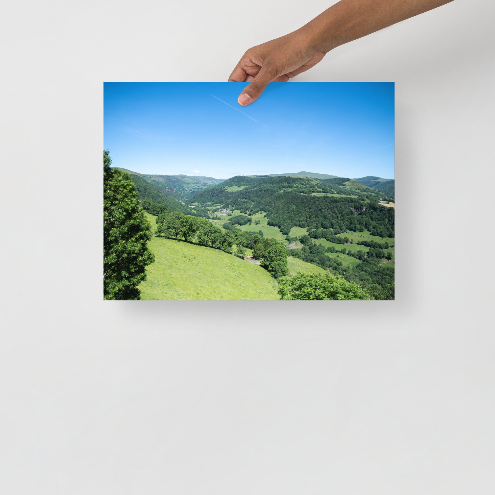 Poster mural - Auvergne N02 – Photographie de paysage – Poster photo, poster XXL, Photo d’art, photographie murale et des posters muraux des photographies de rue unique au monde. La boutique de posters créée par un Photographe français.