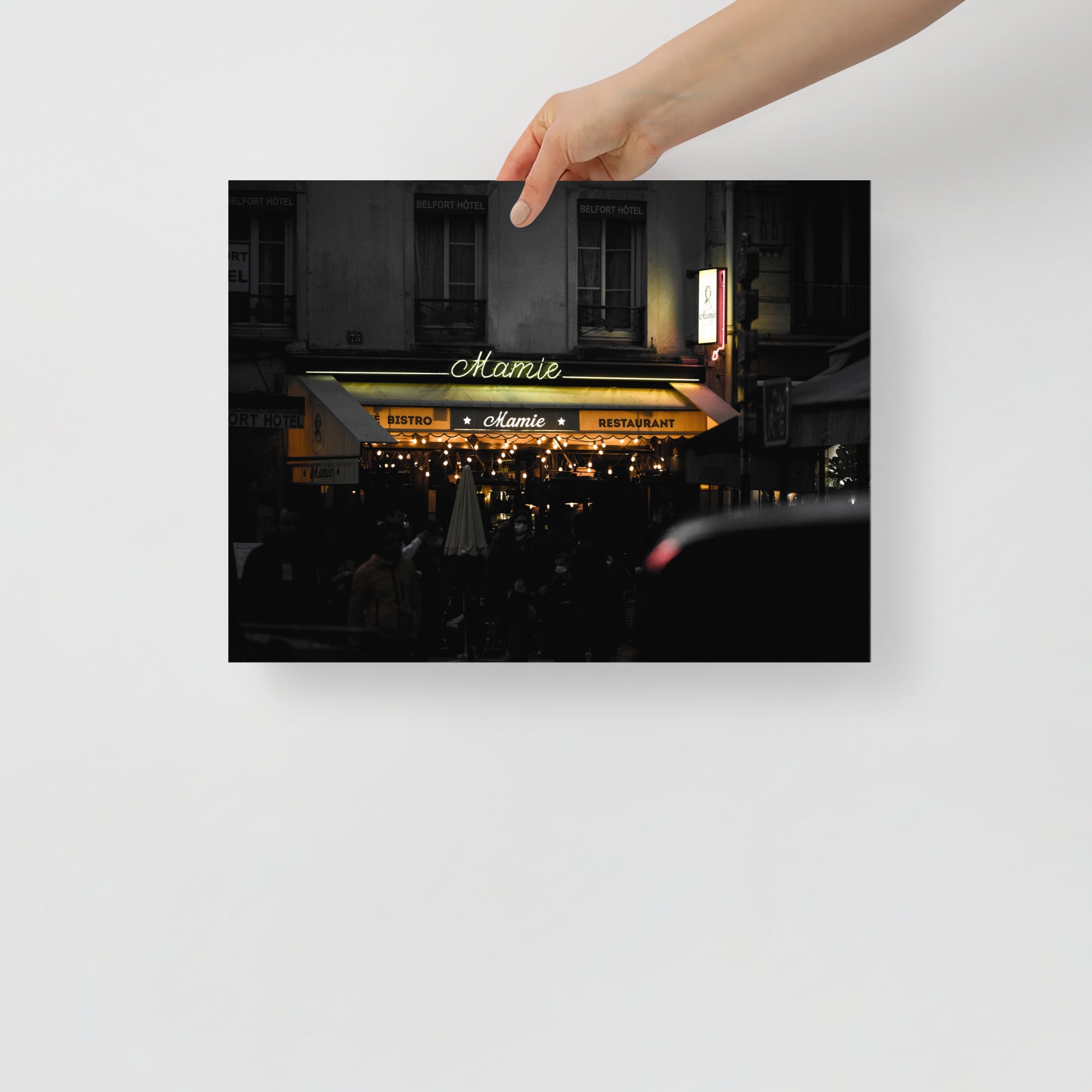 Poster mural - Restaurant mamie – Photographie de paris – Poster photo, poster XXL, Photo d’art, photographie murale et des posters muraux des photographies de rue unique au monde. La boutique de posters créée par un Photographe français.