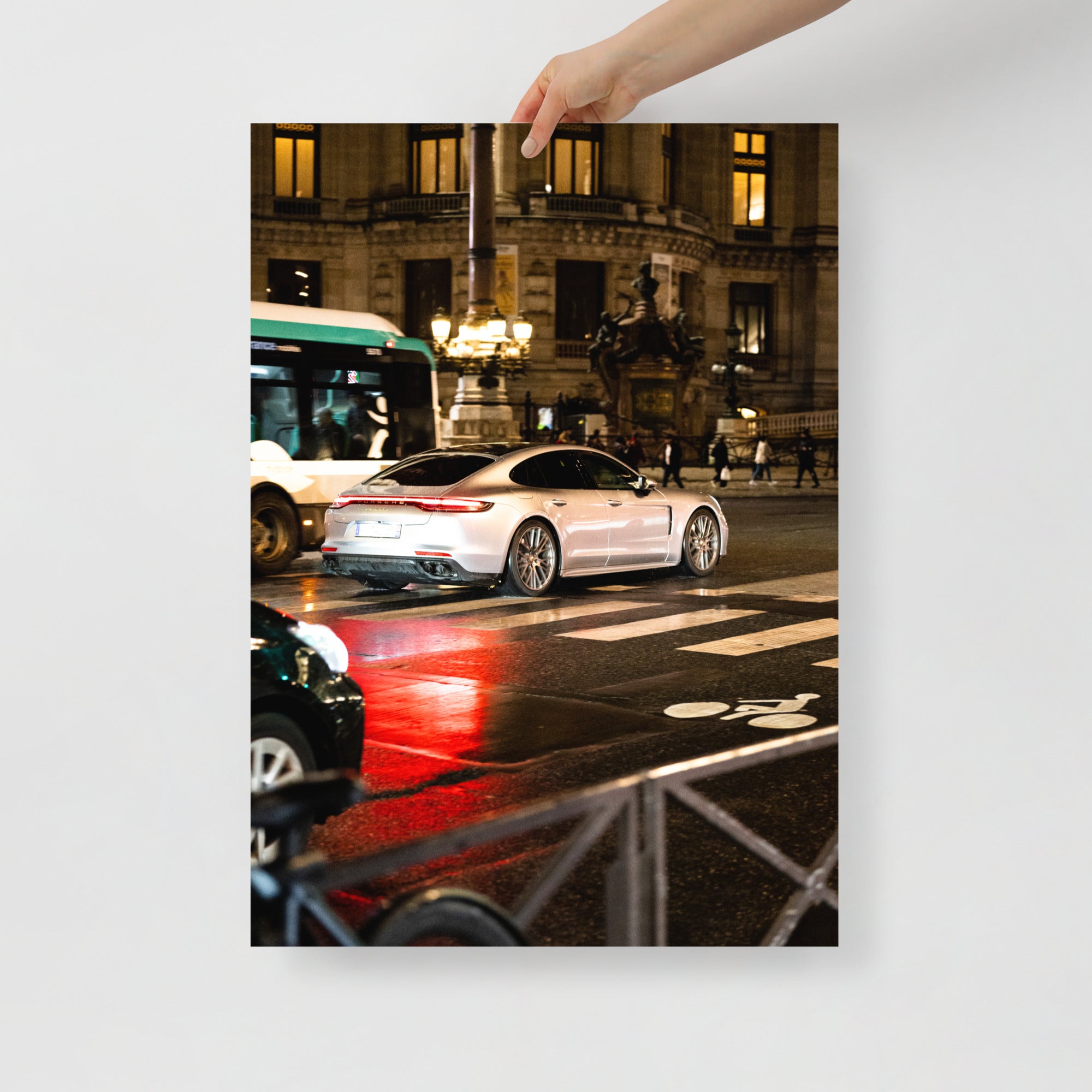 Poster mural - Porsche Panamera N01 – Photographie de voiture – Poster photo, poster XXL, photographie murale et des posters muraux unique au monde. La boutique de posters créée par Yann Peccard un Photographe français.
