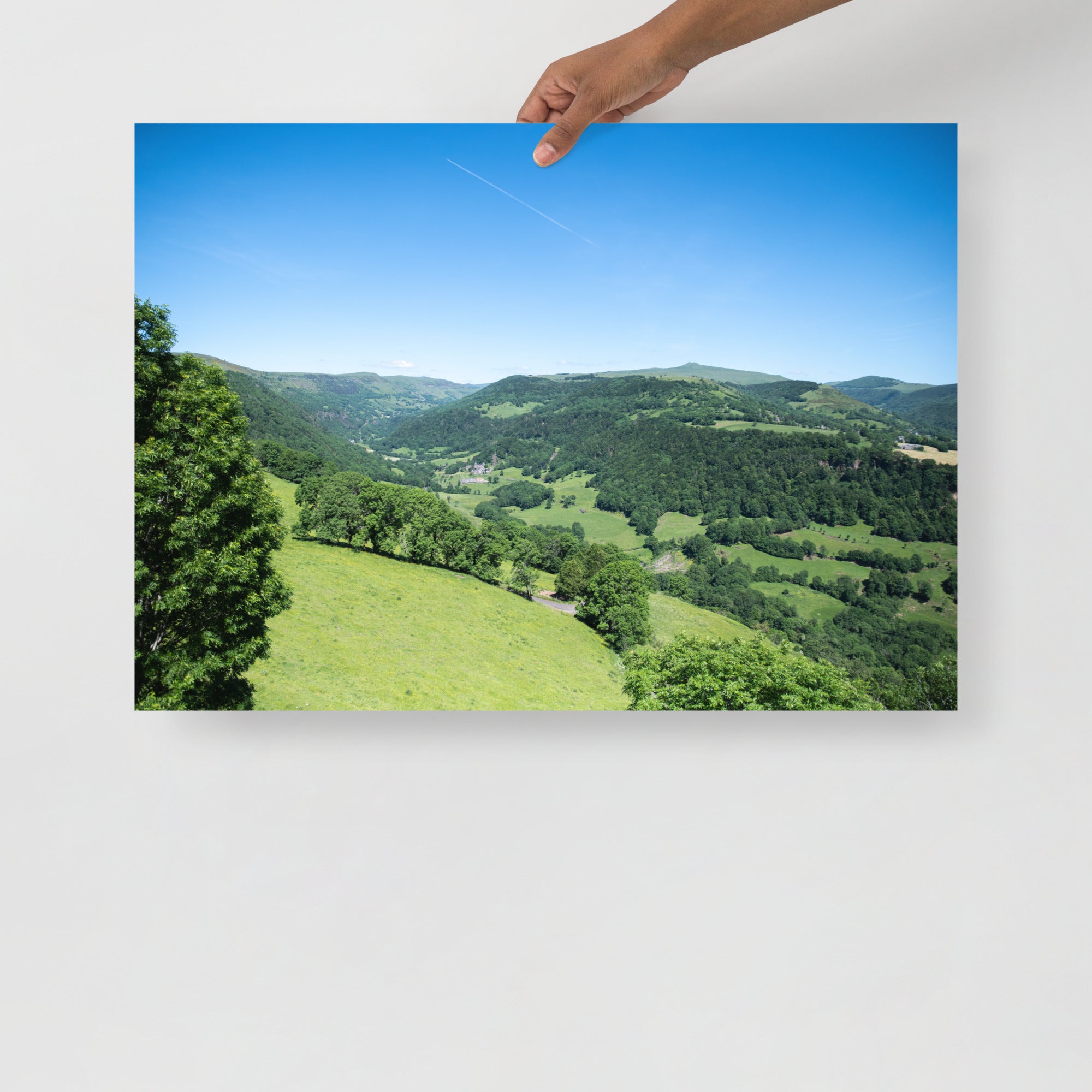 Poster mural - Auvergne N02 – Photographie de paysage – Poster photo, poster XXL, Photo d’art, photographie murale et des posters muraux des photographies de rue unique au monde. La boutique de posters créée par un Photographe français.