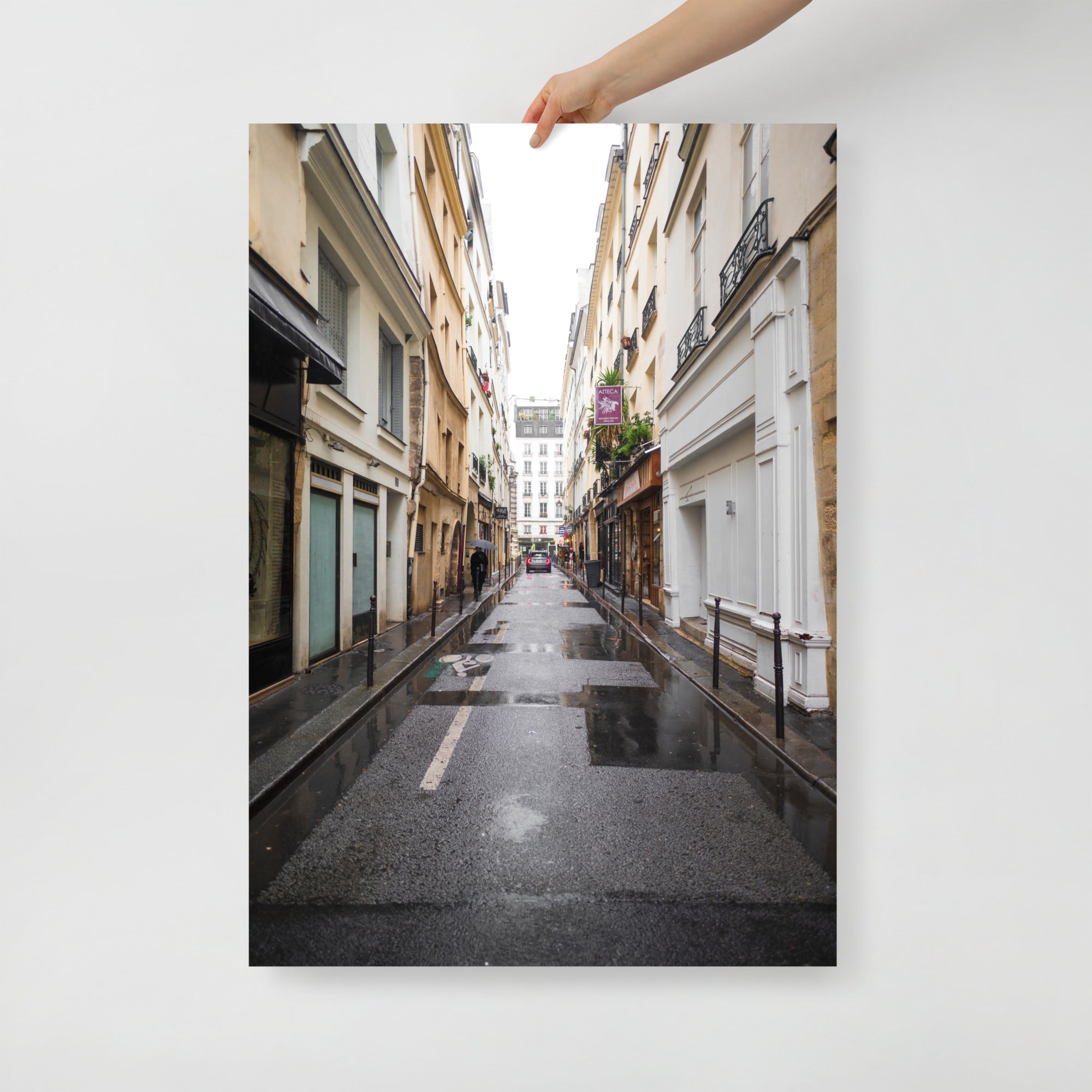 Poster mural - Rue Sauval – Photographie de rue – Poster photo, poster XXL, photographie murale et des posters muraux unique au monde. La boutique de posters créée par Yann Peccard un Photographe français.