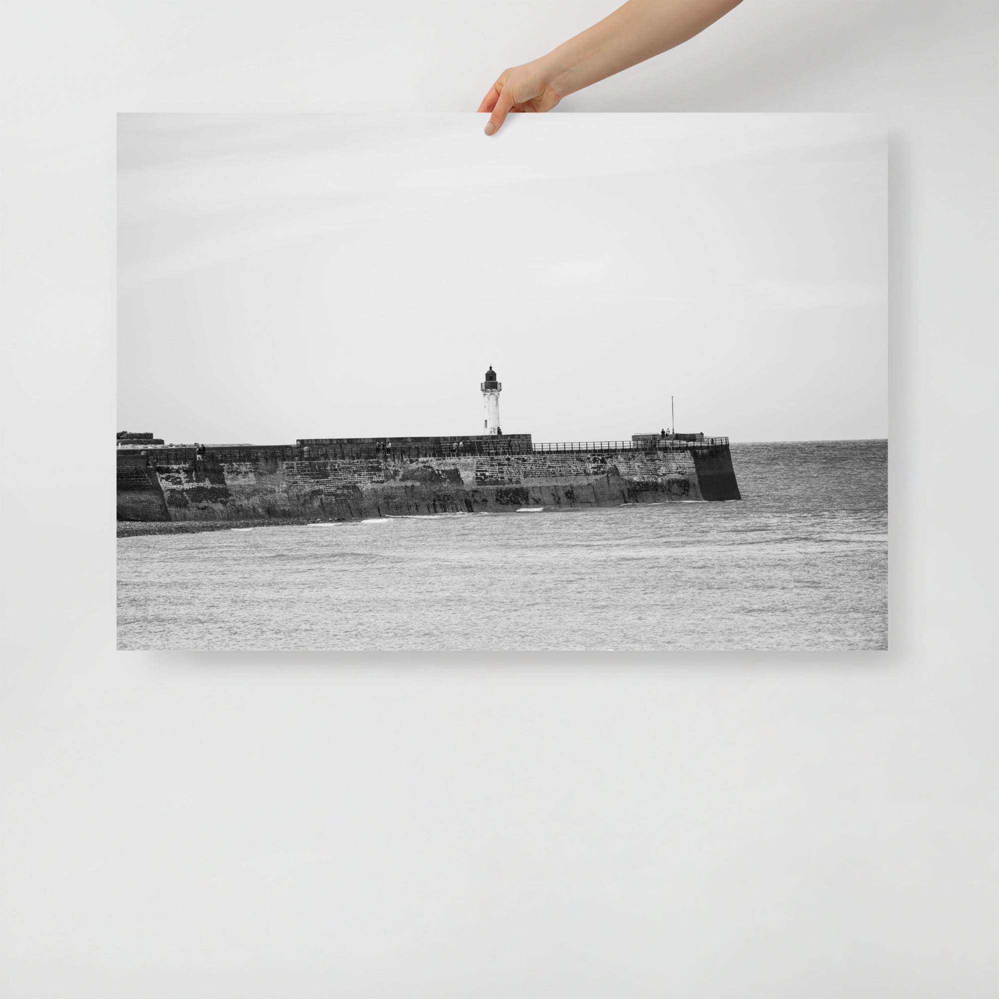 Poster mural - Phare de Normandie – Photographie de paysage – Poster photo, poster XXL, photographie murale et des posters muraux unique au monde. La boutique de posters créée par Yann Peccard un Photographe français.