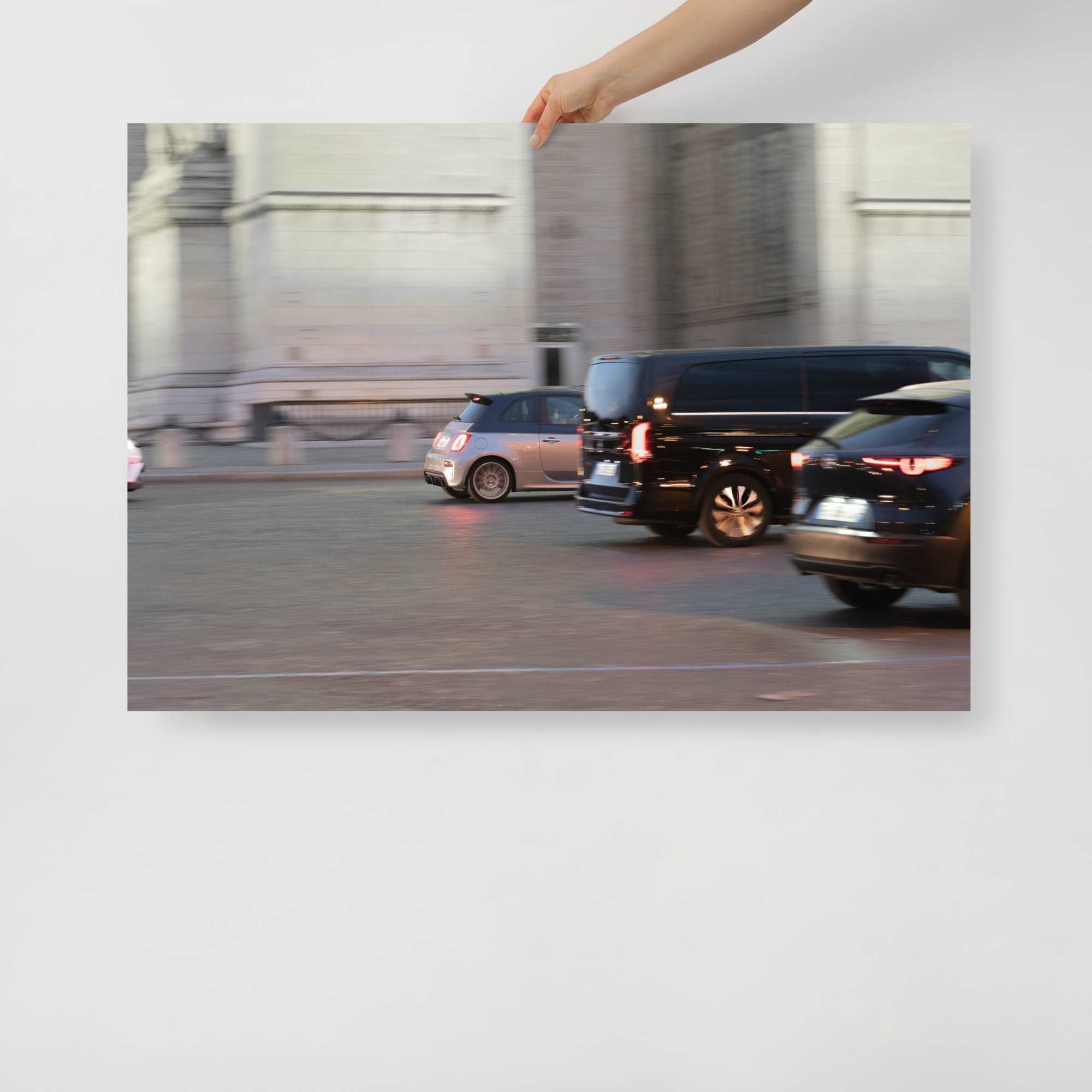 Poster mural - Fiat 500 Abarth – Photographie de voiture – Poster photo, poster XXL, Photo d’art, photographie murale et des posters muraux des photographies de rue unique au monde. La boutique de posters créée par un Photographe français.
