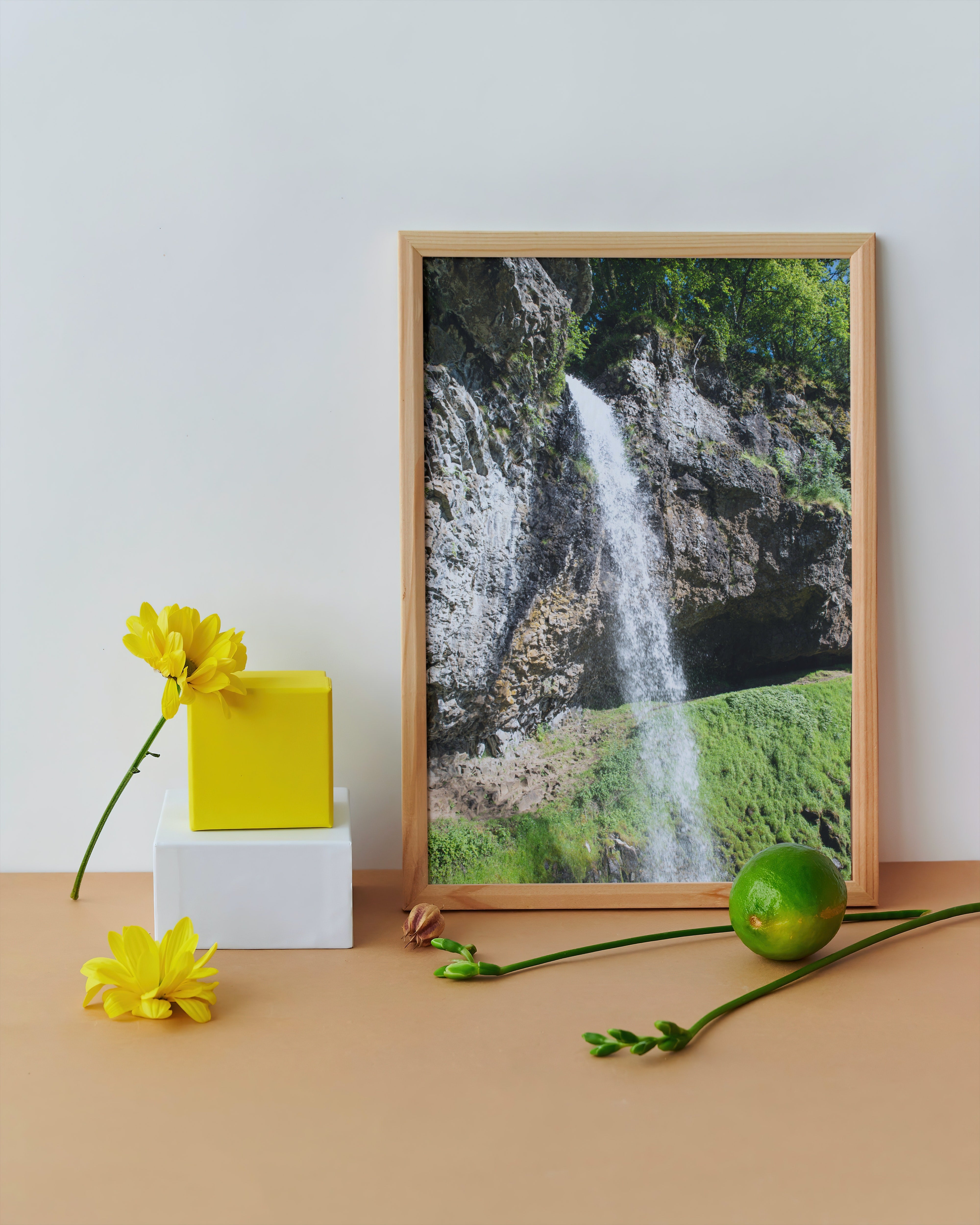 Poster mural - La cascade de Salins N02 – Photographie du Cantal – Poster photo, poster XXL, Photo d’art, photographie murale et des posters muraux des photographies de rue unique au monde. La boutique de posters créée par un Photographe français.